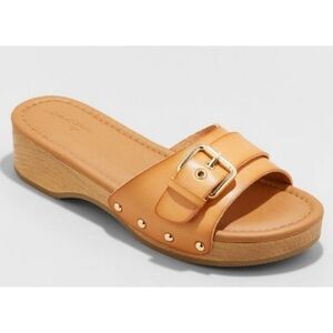 Universal Thread Kora Faux Wood Bottom Sandals Cognac